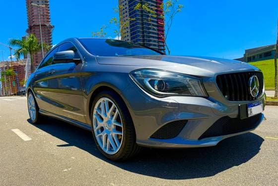 Carro 1.6 FIRST EDITION TURBO GASOLINA 4P AUTOMATIZADO