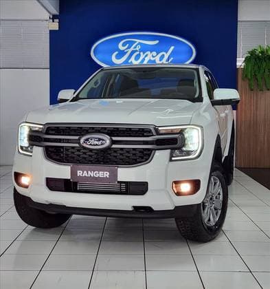 Carro 2.0 TURBO DIESEL CD XLS 4X4 AUTOMÁTICO