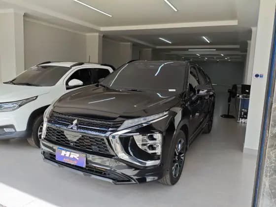 Carro 1.5 MIVEC TURBO GASOLINA HPE BLACK CVT