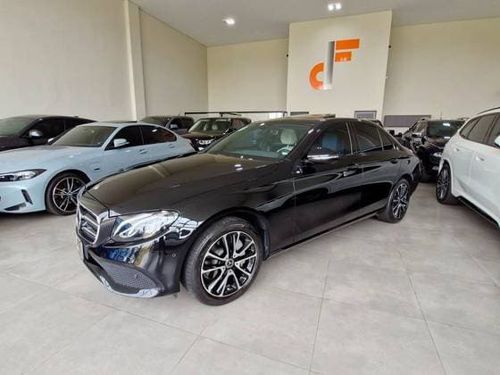 Carro 2.0 CGI GASOLINA AVANTGARDE 9G-TRONIC