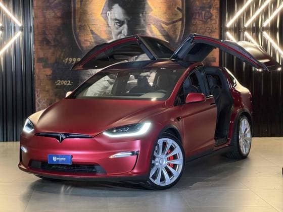 Carro ELÉTRICO PLAID