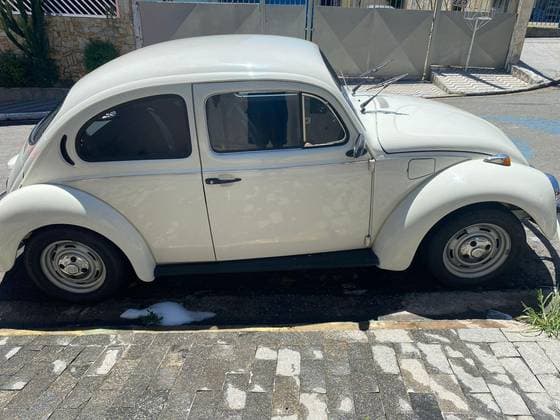 Carro 1.3 8V GASOLINA 2P MANUAL