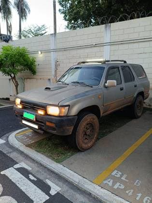 Carro 2.8 4X4 8V DIESEL 4P MANUAL