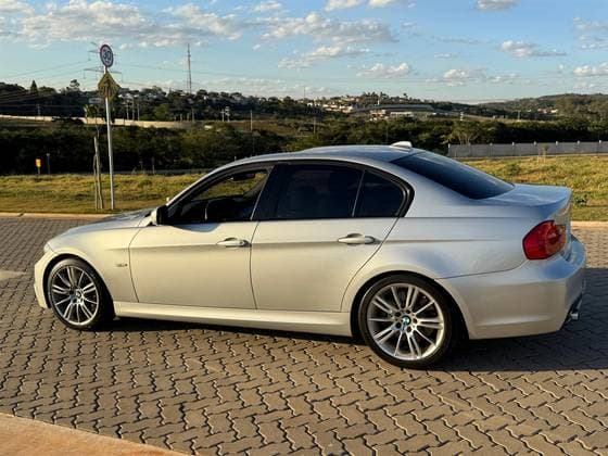 Carro 3.0 SPORT SEDAN 24V GASOLINA 4P AUTOMÁTICO