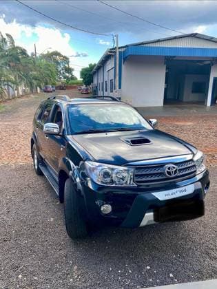Carro 3.0 SRV 4X4 7 LUGARES 16V TURBO INTERCOOLER DIESEL 4P AUTOMÁTICO
