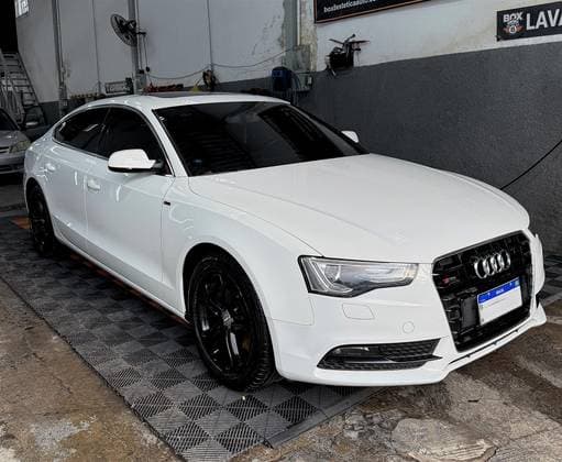 Carro 2.0 TFSI SPORTBACK AMBIENTE 16V GASOLINA 4P MULTITRONIC