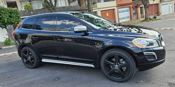 Carro 2.0 T5 R DESIGN TURBO GASOLINA 4P AUTOMÁTICO