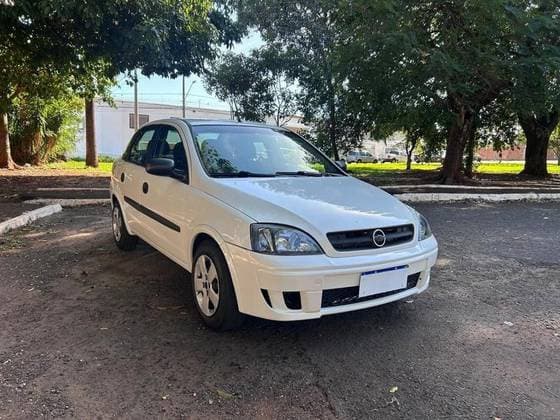 Carro 1.0 MPFI MAXX 8V FLEX 4P MANUAL