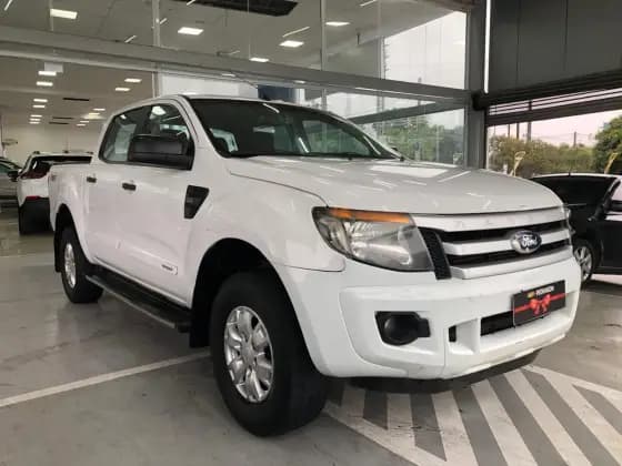 Carro 3.2 XLS 4X4 CD 20V DIESEL 4P AUTOMÁTICO
