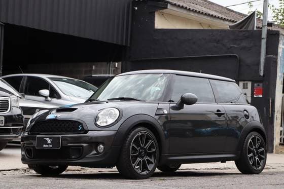 Carro 1.6 S BAYSWATER 16V 2P GASOLINA AUTOMÁTICO