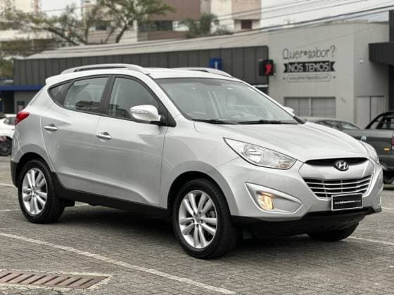 Carro 2.0 MPFI GLS 16V FLEX 4P AUTOMÁTICO