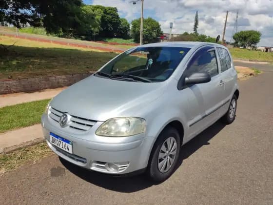 Carro 1.0 MI PLUS 8V GASOLINA 2P MANUAL