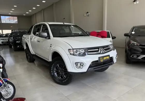 Carro 3.2 HPE 4X4 CD 16V TURBO INTERCOOLER DIESEL 4P AUTOMÁTICO