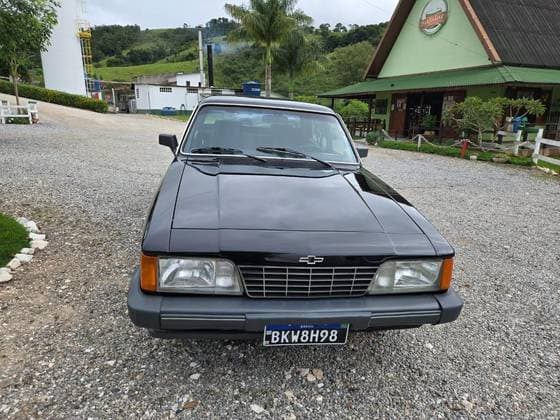 Carro 4.1 12V ÁLCOOL 4P AUTOMÁTICO