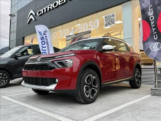 Carro 1.0 TURBO 200 FLEX SHINE 7L CVT