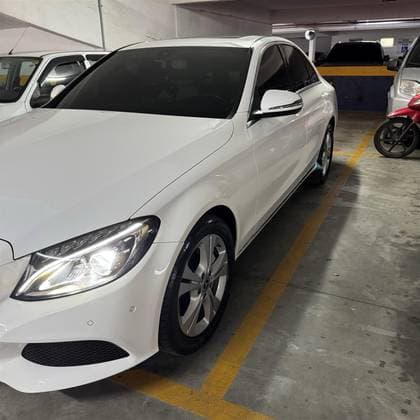 Carro 2.0 CGI GASOLINA AVANTGARDE 9G-TRONIC