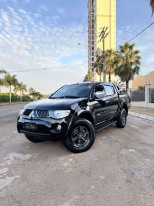 Carro 3.2 HPE 4X4 CD 16V TURBO INTERCOOLER DIESEL 4P AUTOMÁTICO