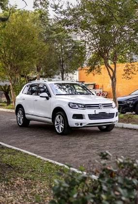 Carro 4.2 FSI V8 32V GASOLINA 4P TIPTRONIC