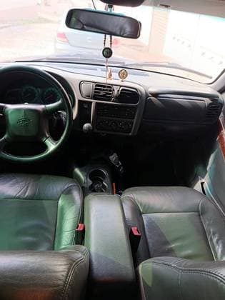 Carro 2.4 MPFI EXECUTIVE 4X2 CD 8V FLEX 4P MANUAL