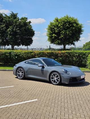 Carro 3.0 24V H6 GASOLINA CARRERA T MANUAL