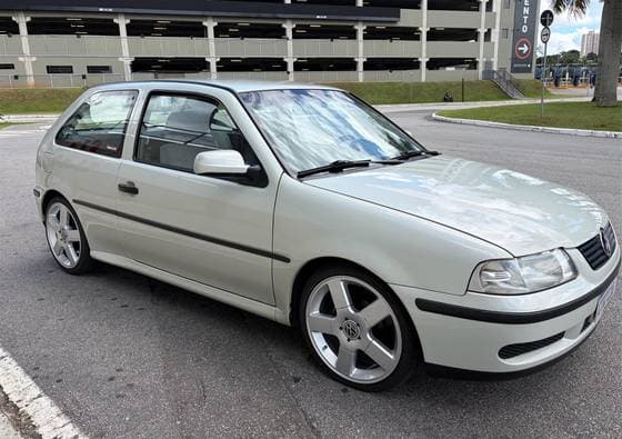 Carro 2.0 MI 8V GASOLINA 2P MANUAL