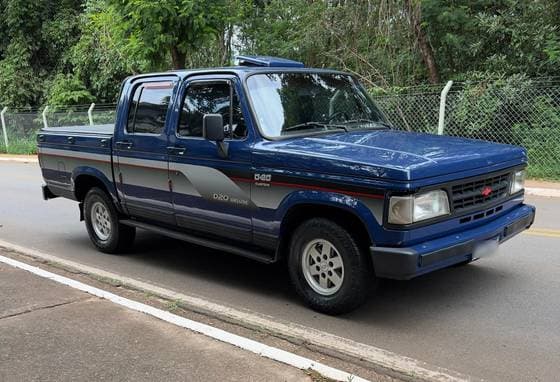 Carro 4.0 CUSTOM S CD 8V TURBO DIESEL 4P MANUAL