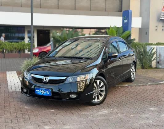 Carro 1.8 LXL 16V FLEX 4P MANUAL