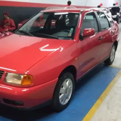 Carro 1.8 MI CLASSIC SPECIAL SEDAN 8V GASOLINA 4P MANUAL