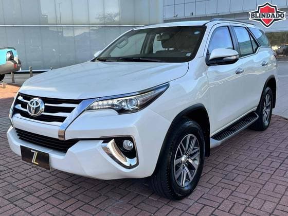 Carro 4.0 SRX 4X4 7 LUGARES V6 24V GASOLINA 4P AUTOMÁTICO