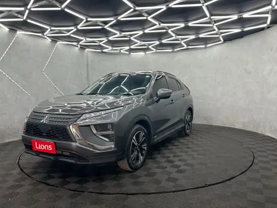 Carro 1.5 MIVEC TURBO GASOLINA GLS CVT