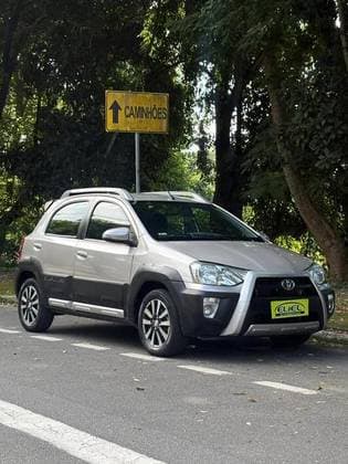 Carro 1.5 16V FLEX 4P AUTOMÁTICO