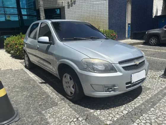 Carro 1.0 MPFI LT 8V FLEX 4P MANUAL
