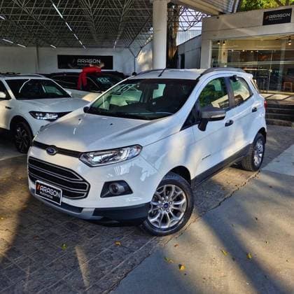 Carro 1.6 FREESTYLE 16V FLEX 4P POWERSHIFT