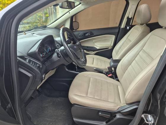 Carro 1.5 TI-VCT FLEX TITANIUM AUTOMÁTICO