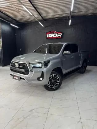 Carro 2.8 D-4D TURBO DIESEL CD SRV 4X4 AUTOMÁTICO