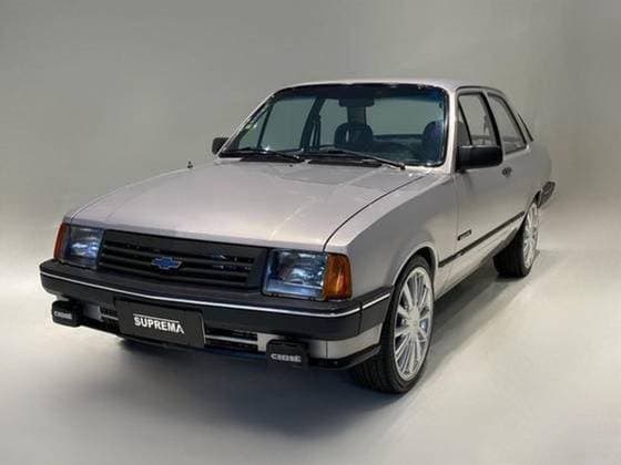 Carro 1.6 L 8V GASOLINA 2P MANUAL