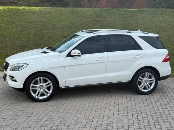 Carro 3.0 BLUETEC V6 DIESEL 4P AUTOMÁTICO