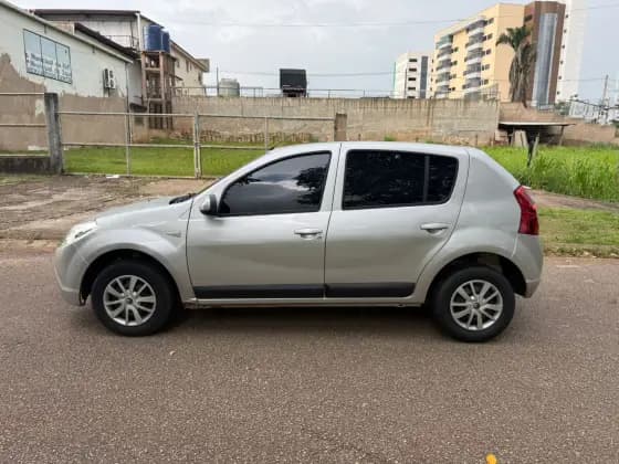 Carro 1.0 EXPRESSION 16V FLEX 4P MANUAL