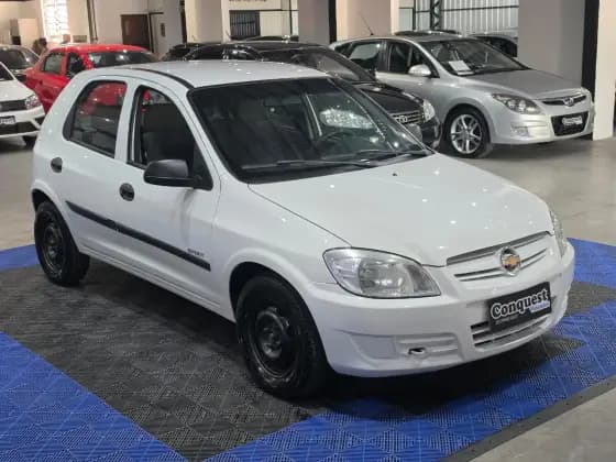 Carro 1.0 MPFI LIFE 8V FLEX 4P MANUAL