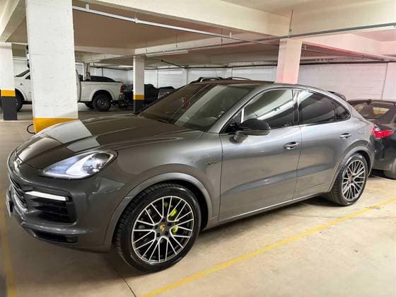 Carro 3.0 V6 E-HYBRID COUPÉ AWD TIPTRONIC S