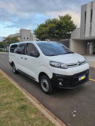 Carro 1.5 BLUEHDI DIESEL VITRÉ MANUAL