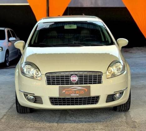 Carro 1.8 ESSENCE 16V FLEX 4P MANUAL