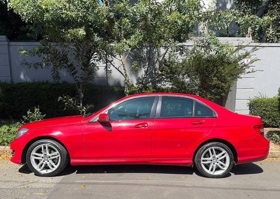 Carro 1.8 CGI AVANTGARDE 16V GASOLINA 4P AUTOMÁTICO