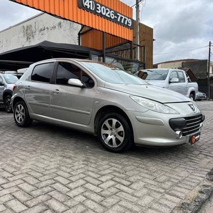 Carro 1.6 PRESENCE 16V FLEX 4P MANUAL