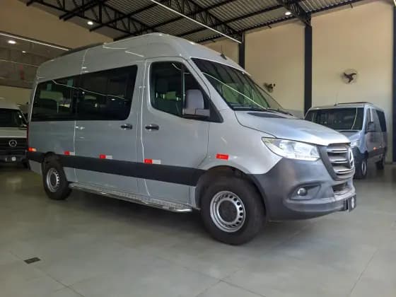 Carro 2.2 CDI DIESEL VAN 416 TA LONGO 16L MANUAL