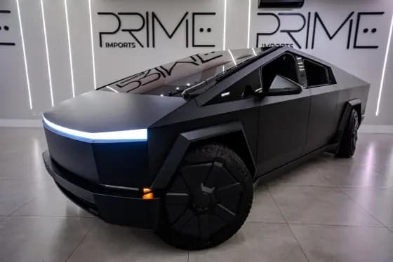 Carro 122,4 KW ELÉTRICO AWD