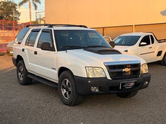 Carro 2.4 MPFI ADVANTAGE 4X2 8V FLEX 4P MANUAL