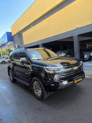 Carro 2.8 16V TURBO DIESEL HIGH COUNTRY 7L 4X4 AUTOMÁTICO