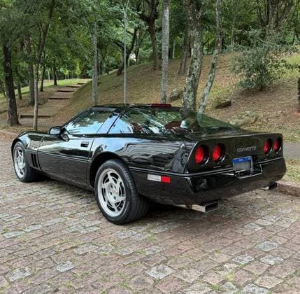 Carro 5.7 TARGA V8 GASOLINA 2P MANUAL