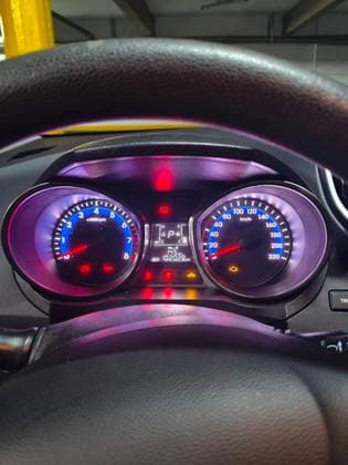Carro 1.6 COMFORT PLUS 16V FLEX 4P AUTOMÁTICO